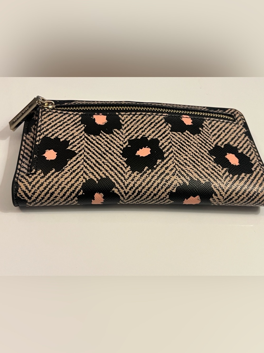 Kate Spade Bifold Wallet black multi herringbone floral pattern - Picture 8 of 16